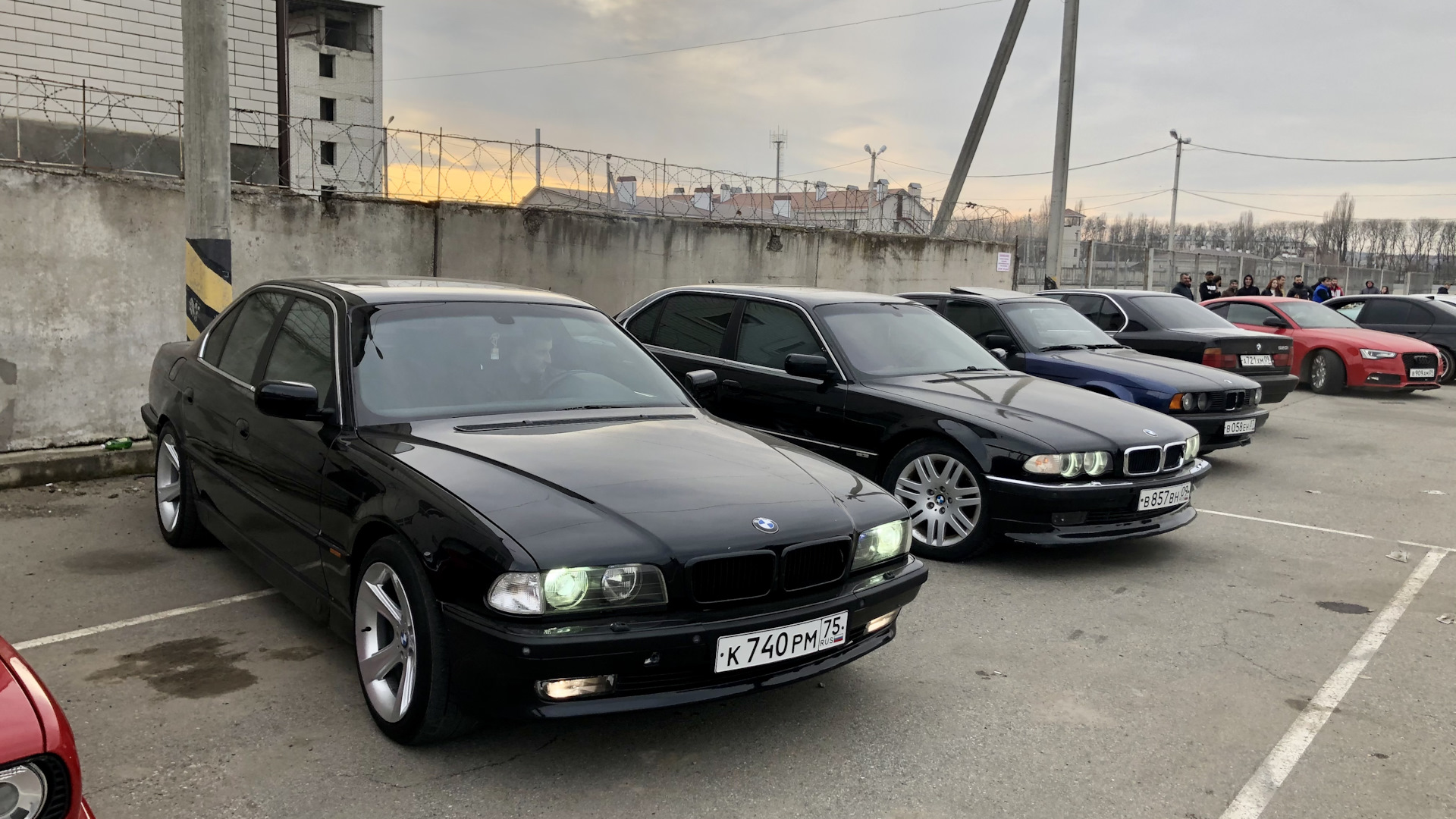 Продажа BMW 7 series (E38) 1998 (бензин, АКПП) — с историей обслуживания —  DRIVE2.RU