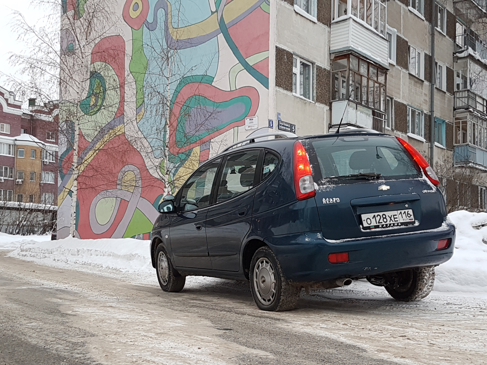 Вместо шевроле. Chevrolet Rezzo, 2007 тест-драйв. Шкода Резо. Реззо Сочи. Шевроле Реззо задние колеса домиком.