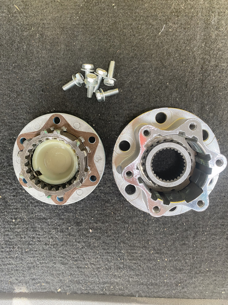 3 — Mitsubishi Delica (L400)