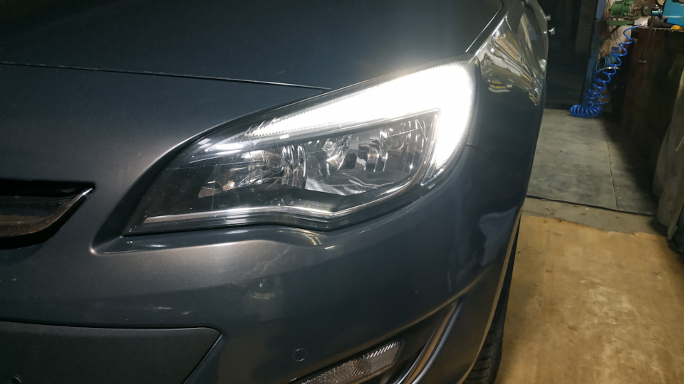 LED ДХО, габариты и освещение салона — Opel Astra J, 1,7 л, 2012 года ...