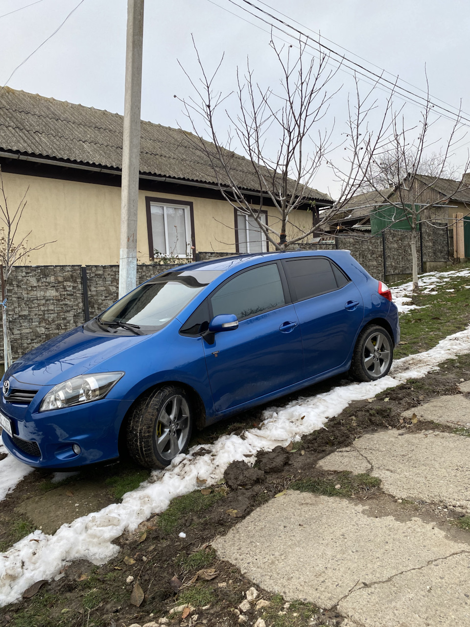 Не давно видел такую же машину в проставках и зацепил конкретно) немного  подумал и решил купить, но вид бомба, советую и вид есть и трассу держит  супер — DRIVE2