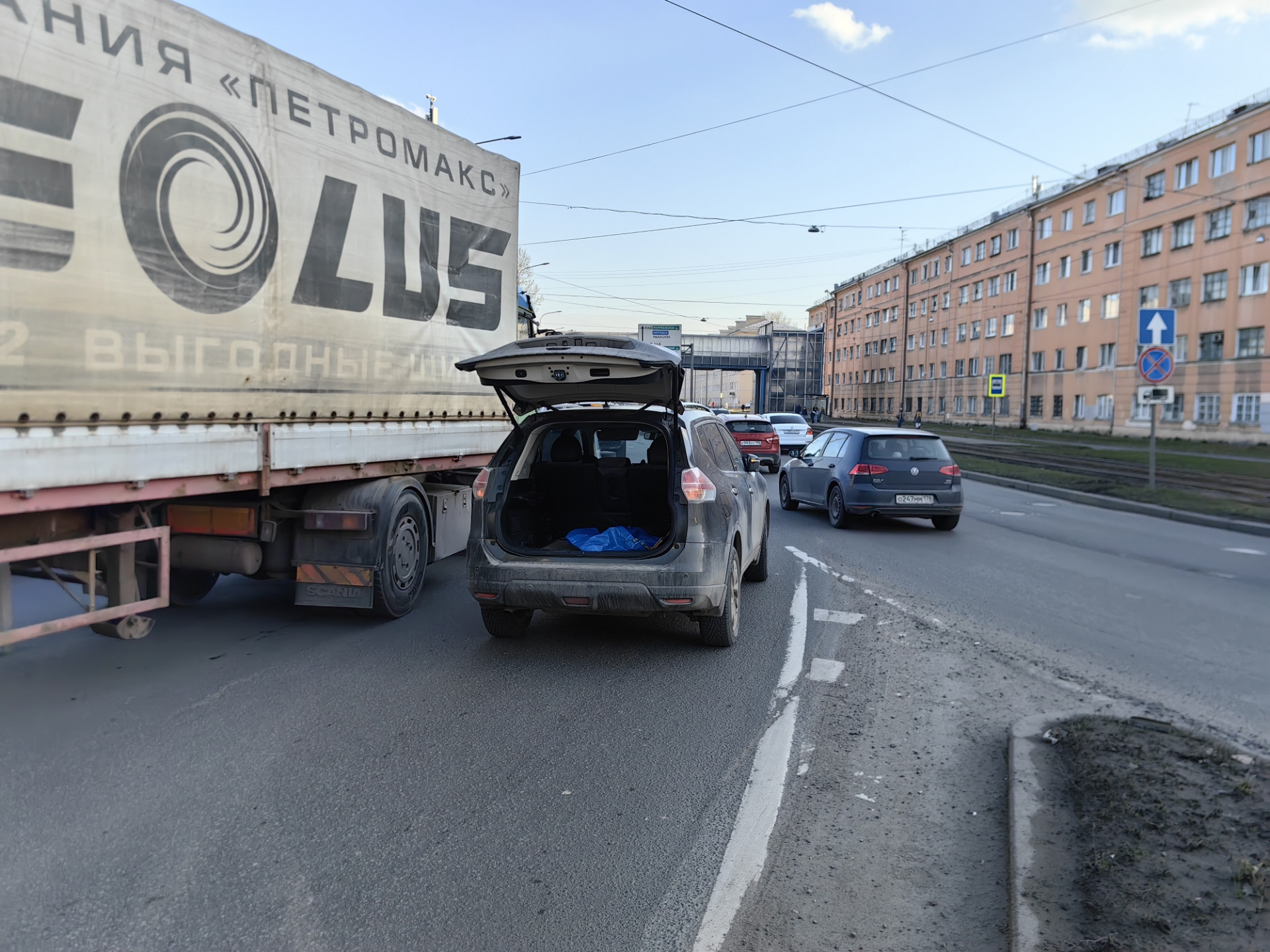 ГИБДД СПБ не хочет искать красное бмв — Nissan X-Trail III (t32), 2 л, 2015  года | ДТП | DRIVE2