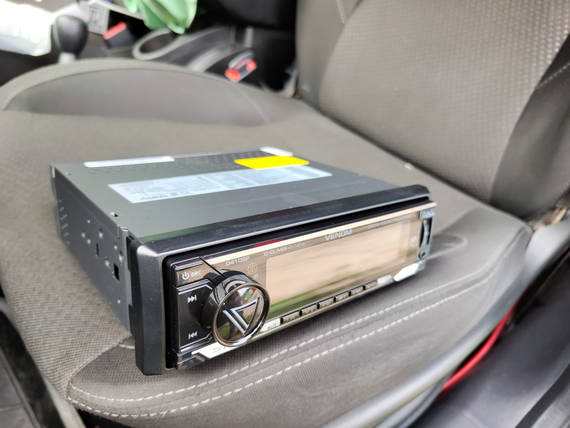 Aura venom d41dsp