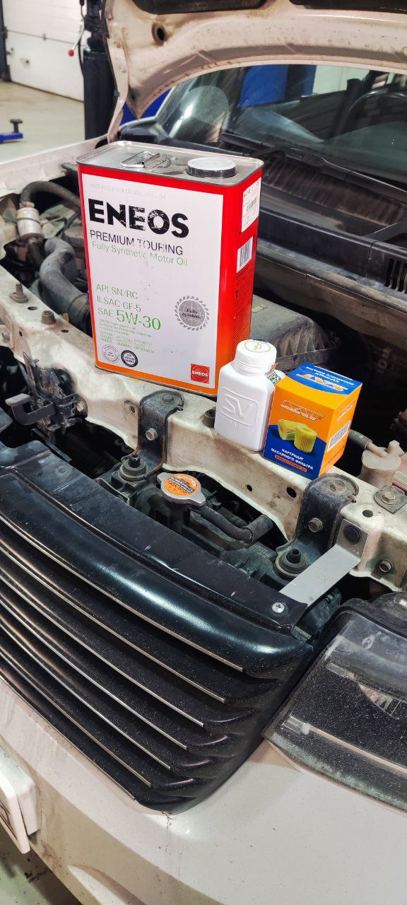 В мотор, и надеюсь не паленый Eneos) — Toyota bB (2G)