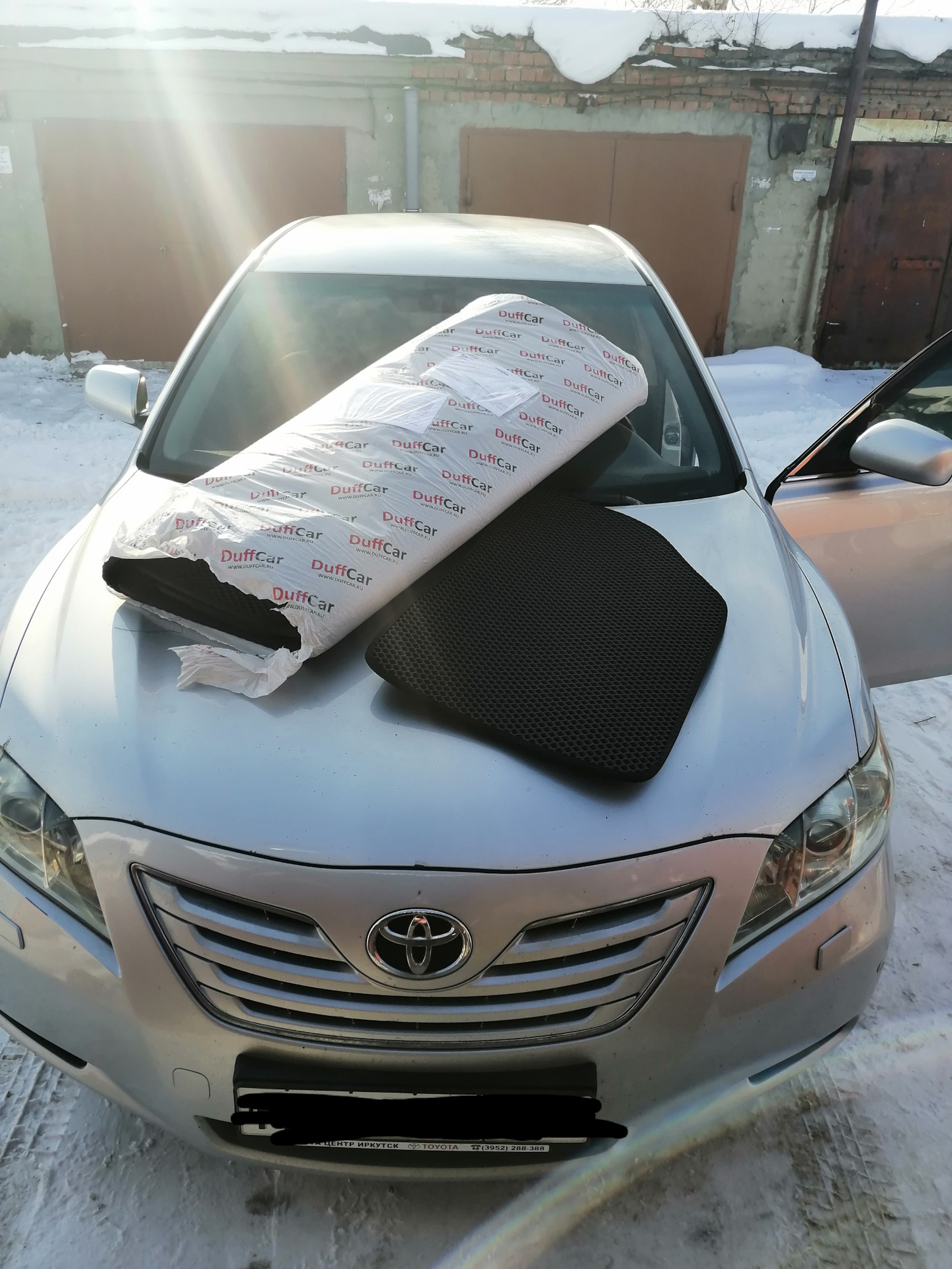 Eva-коврики — Toyota Camry (XV40), 3,5 л, 2008 года | аксессуары | DRIVE2