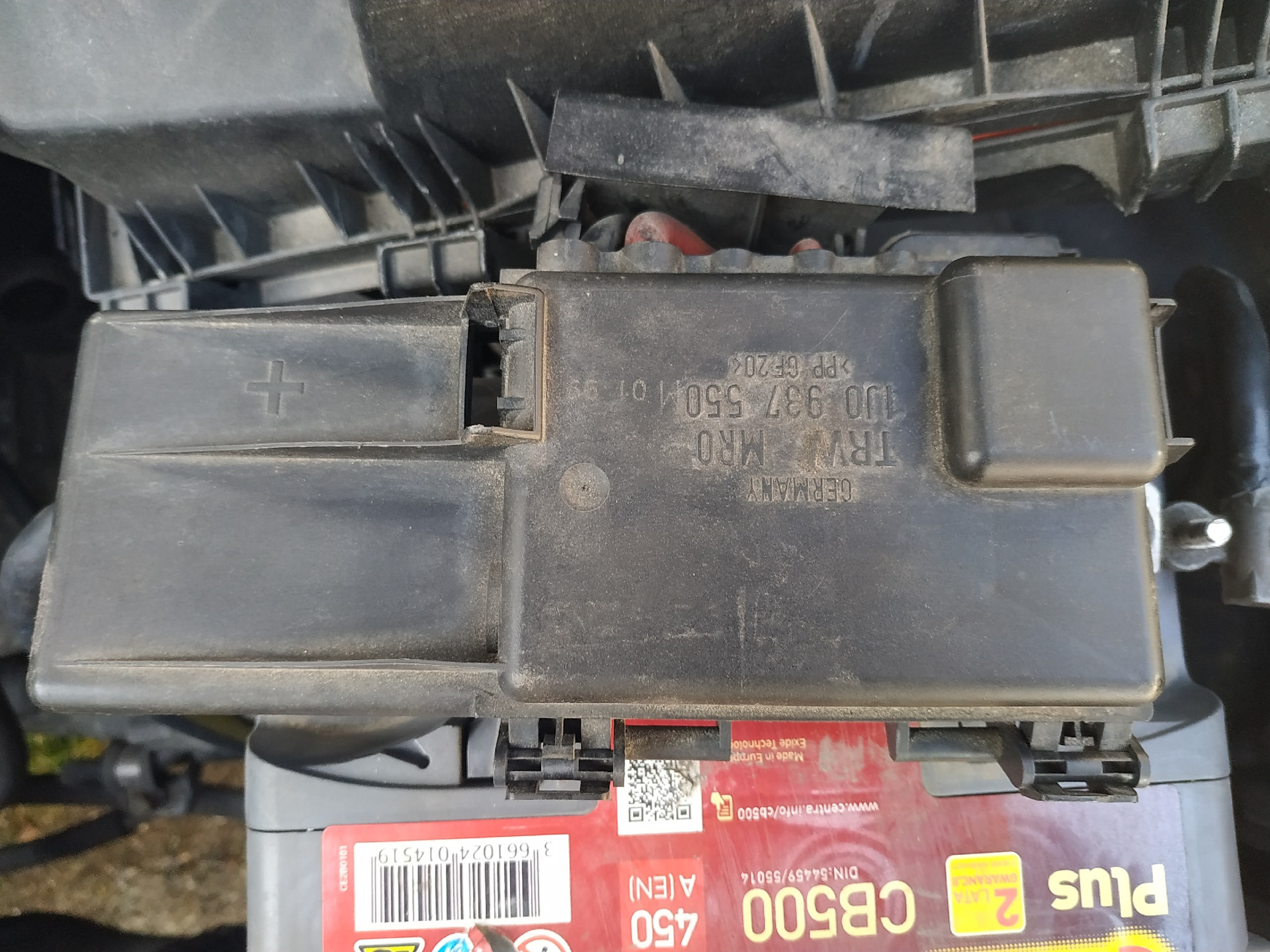 Ремонт: Слабое напряжение на клеммах аккумулятора при заведенном ...