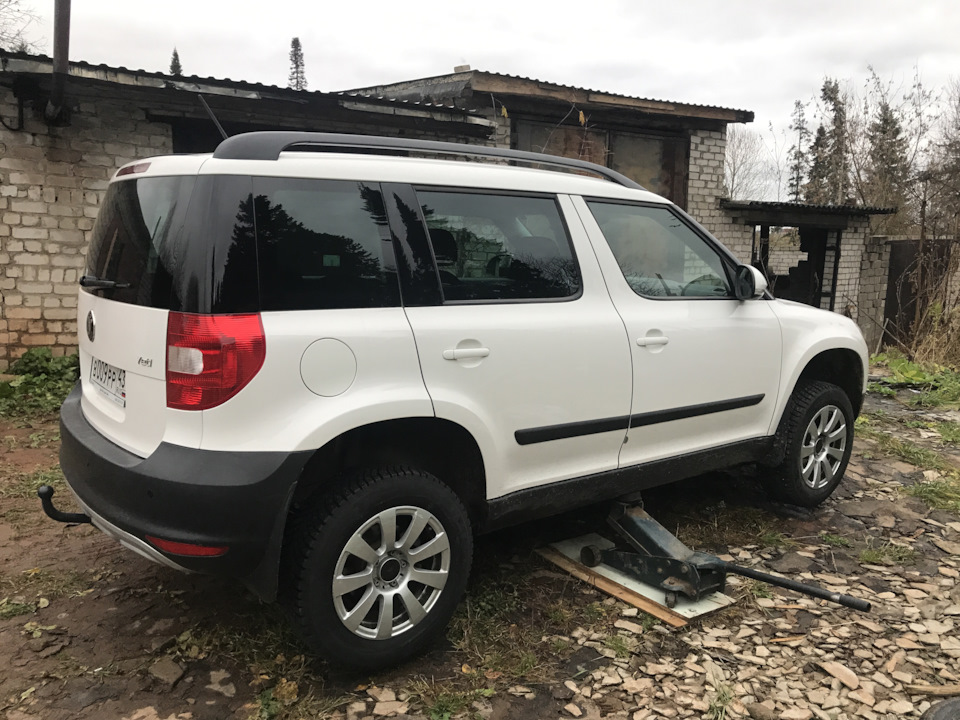 Обул зиму или примерка дисков W211 — Skoda Yeti, 1,8 л., 2012 года ...