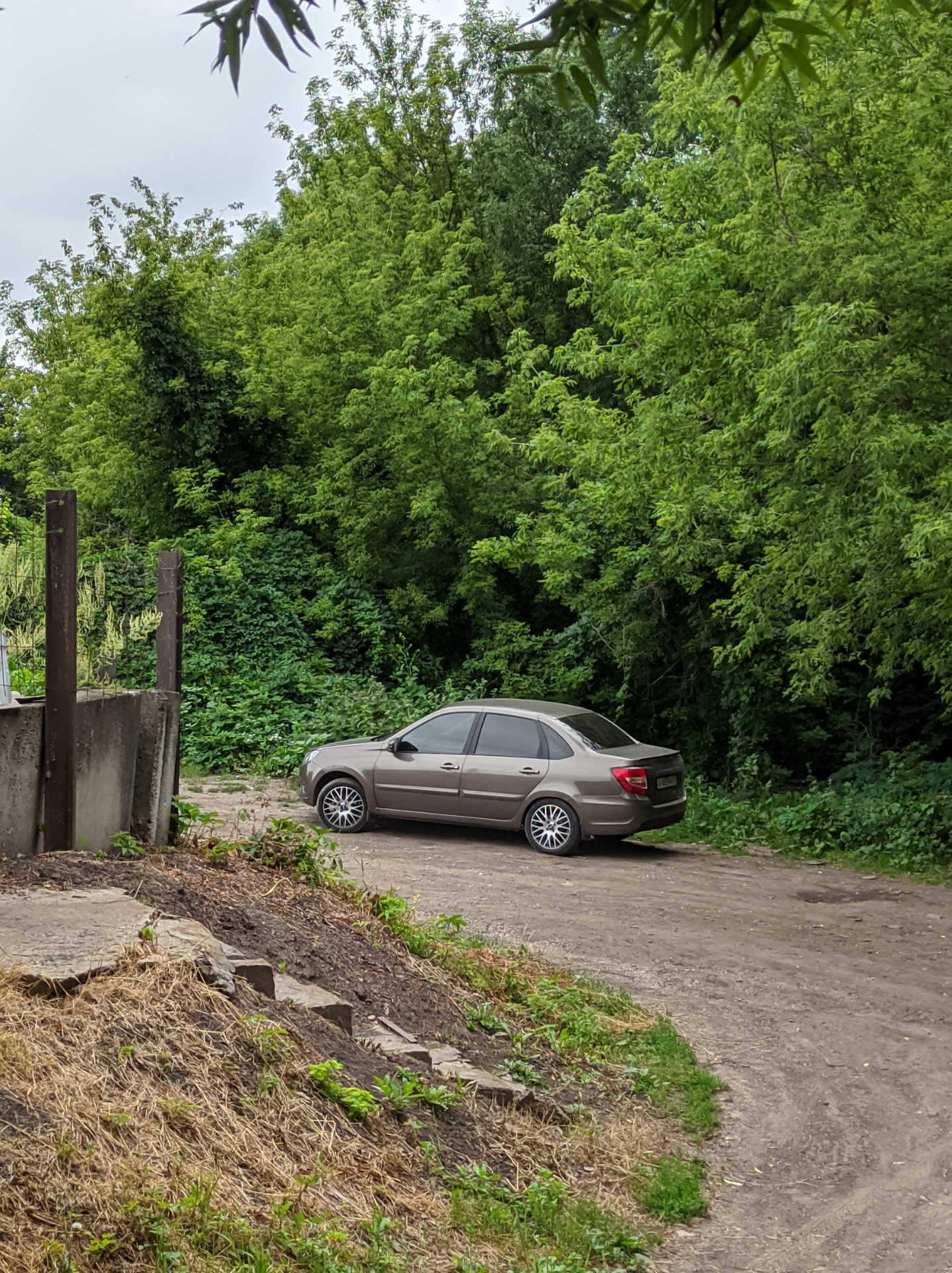 Щетки стеклоочистителя — Lada Гранта (2G) FL, 1,6 л, 2018 года ...