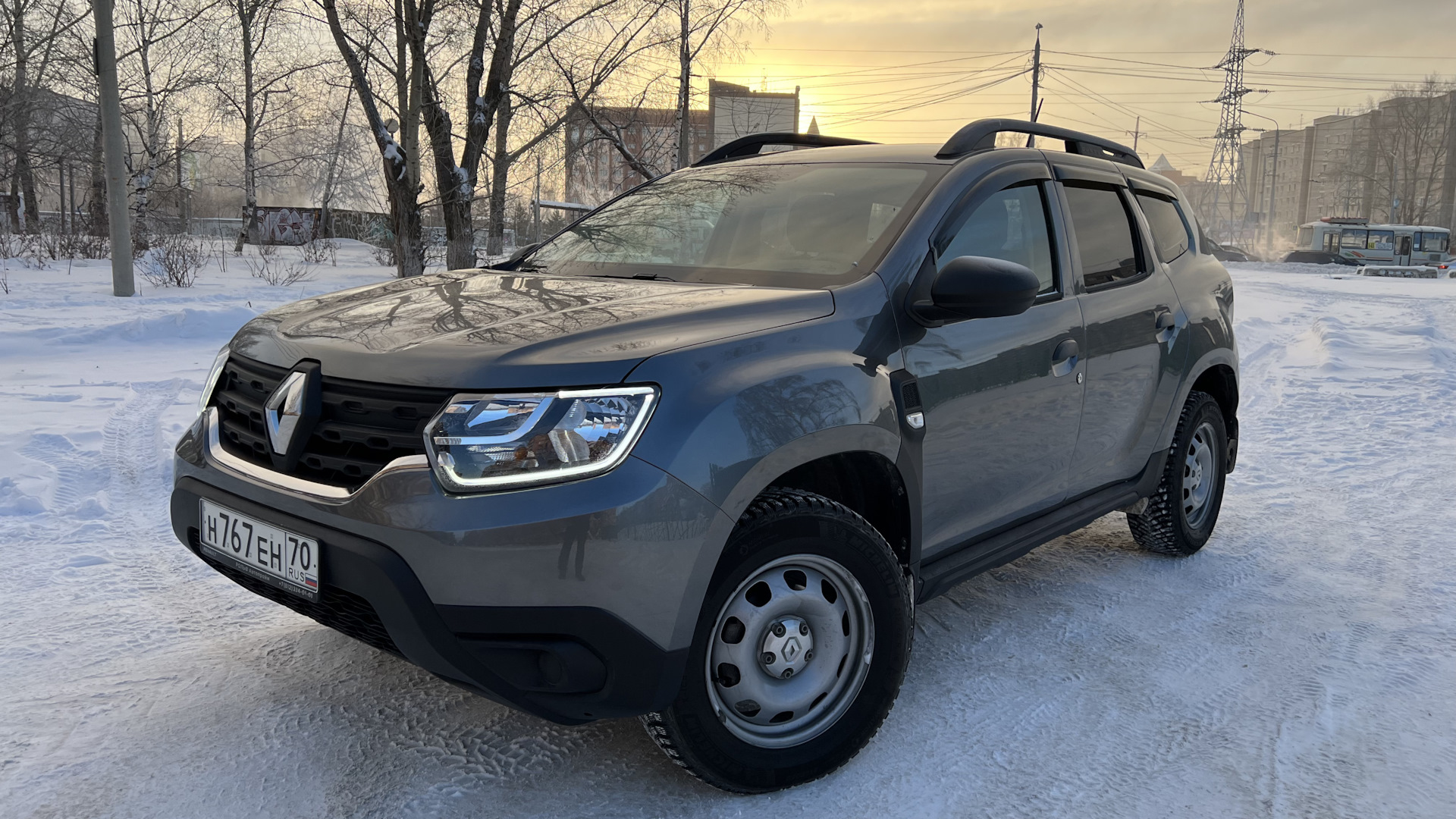 Renault Duster (2G) 1.6 бензиновый 2021 | 1.6 MT 4x4 Life на DRIVE2