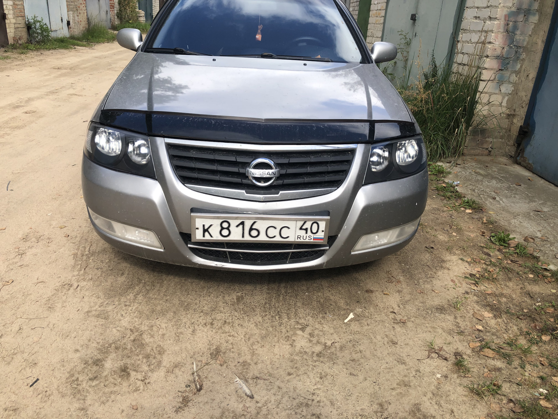 Восстановление фар и покраска масок в черный. — Nissan Almera Classic  (B10), 1,6 л, 2008 года | своими руками | DRIVE2