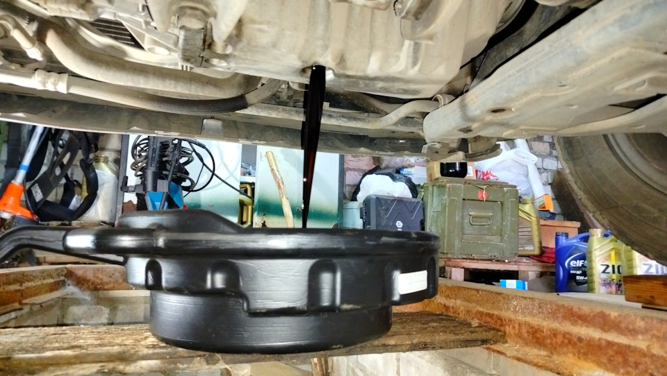 Так что так с цветом масла на щупе? — Renault Duster (1G)