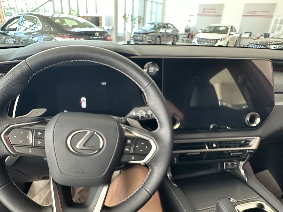 Проблема была в опоре стойки — Lexus RX (4G), 3,5 л, 2017 года | визит ...