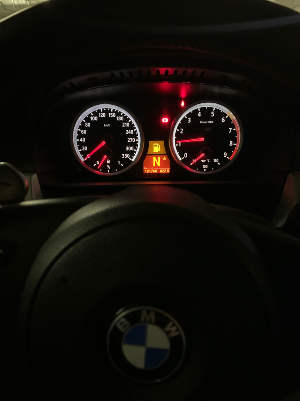 Фото в бортжурнале BMW M5 (E60)