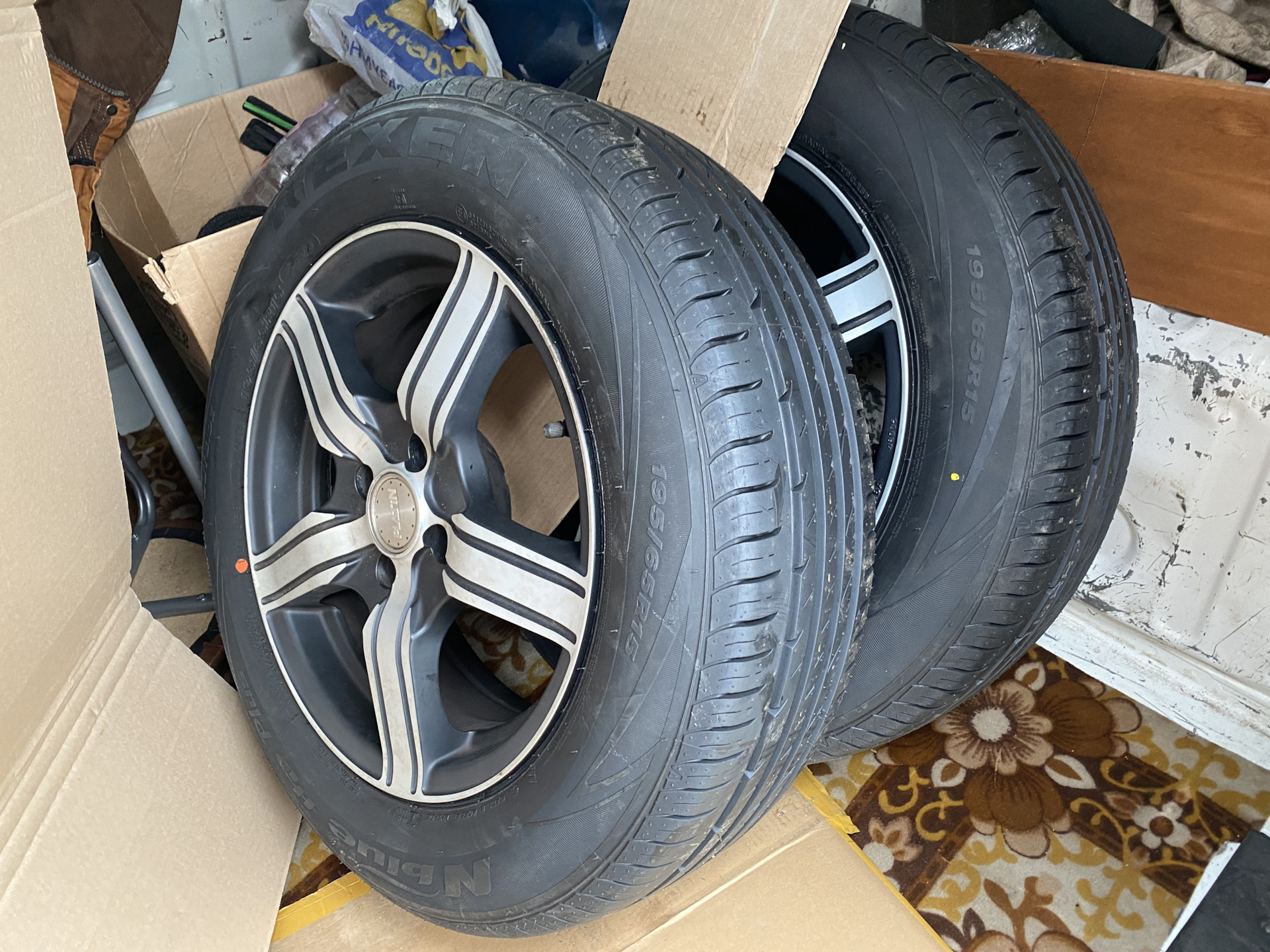 Диски Platin Germany 4x98. Резина Nexen 195/65/R15 — Peugeot Bipper, 1 ...