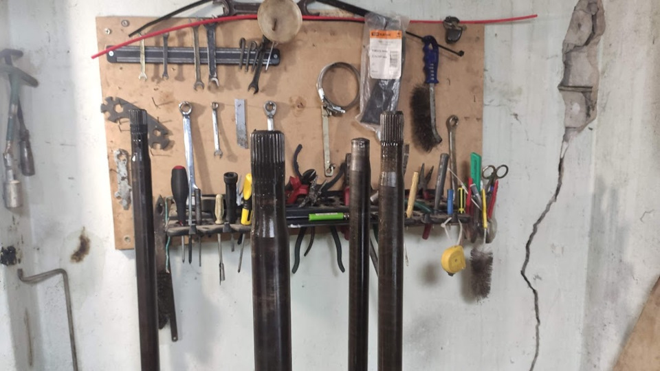 [67] Лопнула полуось Volvo — моста — ГАЗ 24, 4 л., 1982 года | своими ...