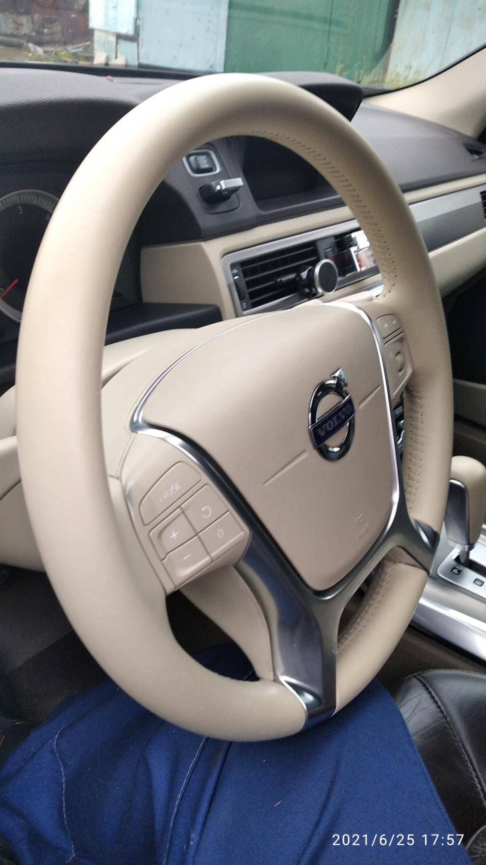 Замена руля и эмблемы — DRIVE2