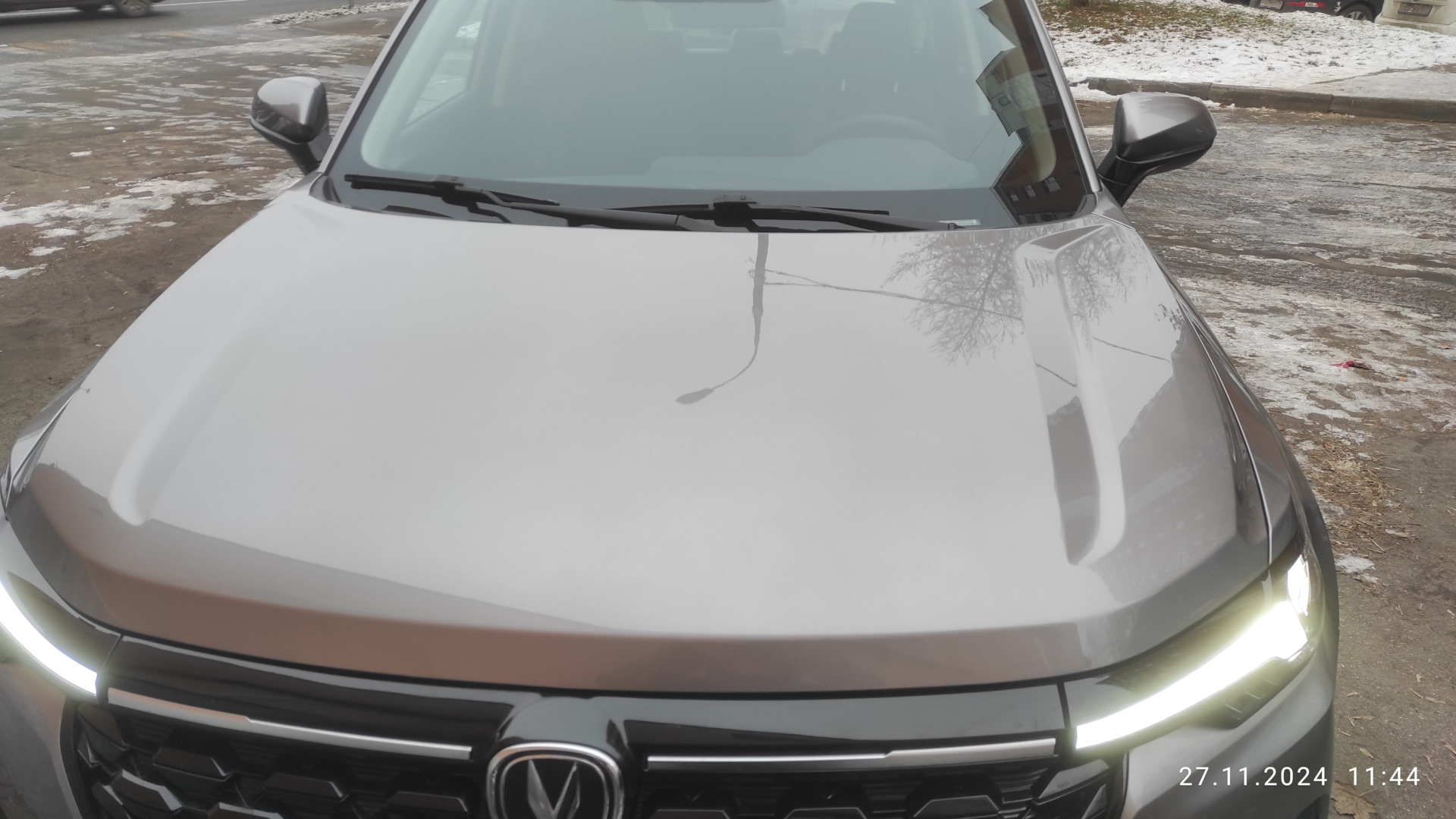 Оклейка капота защитной пленкой. — Changan CS35 Plus (1Gf), 1,5 л, 2024 ...