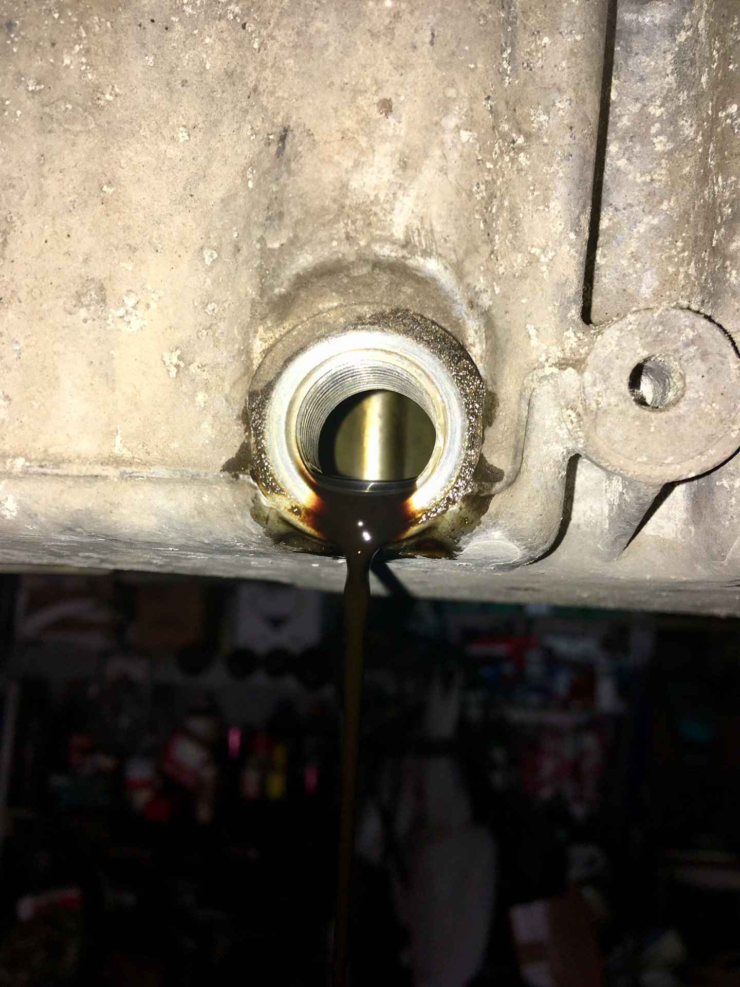 Уплотнитель багажника для е28 из уплотнителя двери х5 е53 — BMW 5 ...