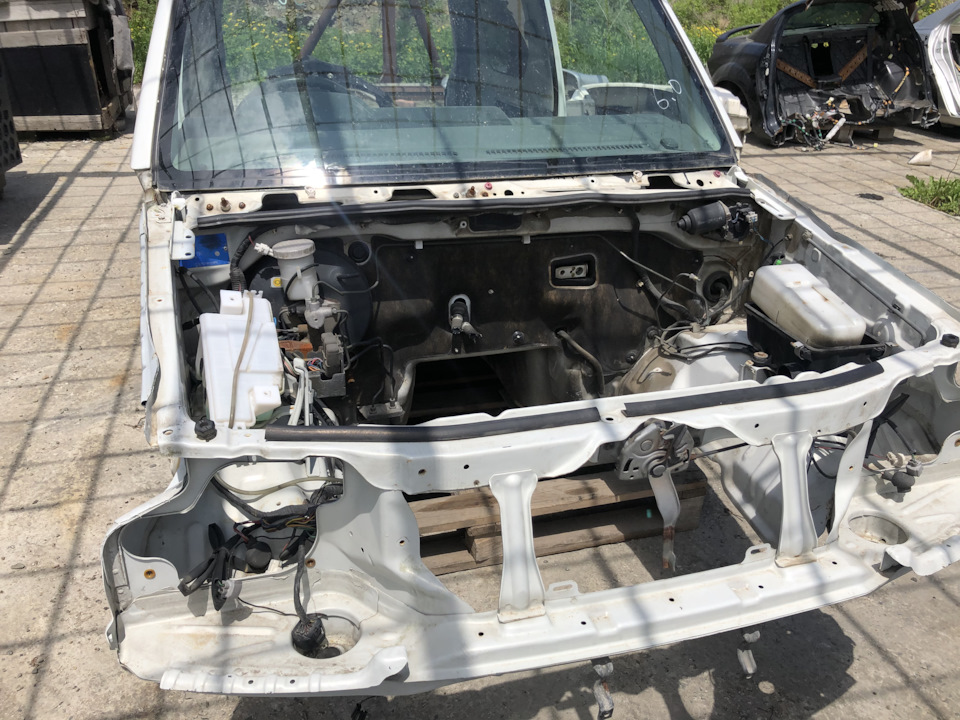 Кузов traxxas slash 4x4. Несущий кузов вольво s60. Кузов pro. Кузов pro. Силовой каркас volvo xc60.