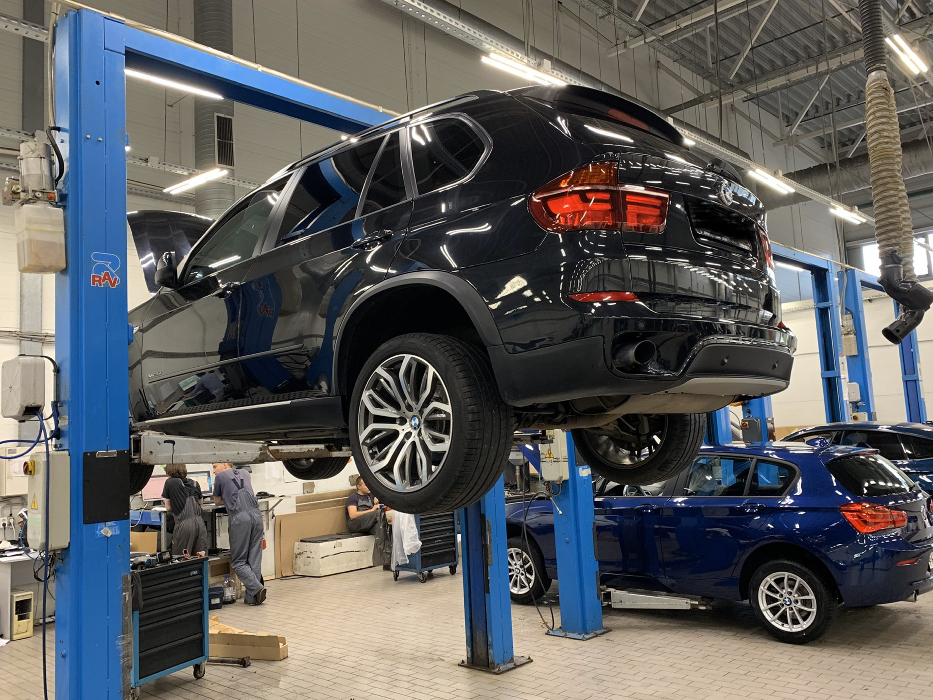 Отзывы о автомобилях. Отзывная кампания авто. Отзывная компания BMW. Отзывные компании авто. Автоновости.