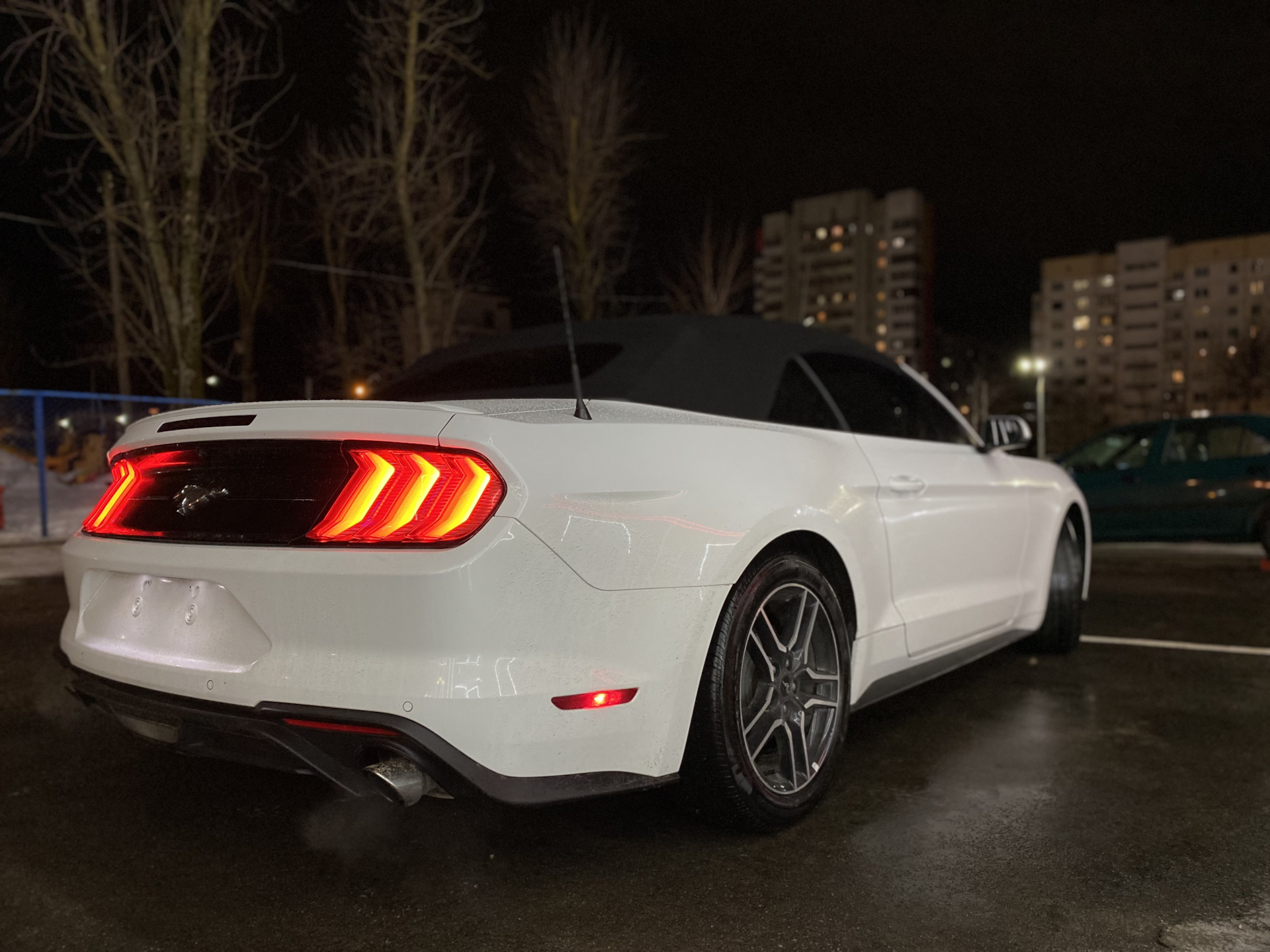 🐎 — Ford Mustang (6G), 2,3 л, 2018 года фотография DRIVE2