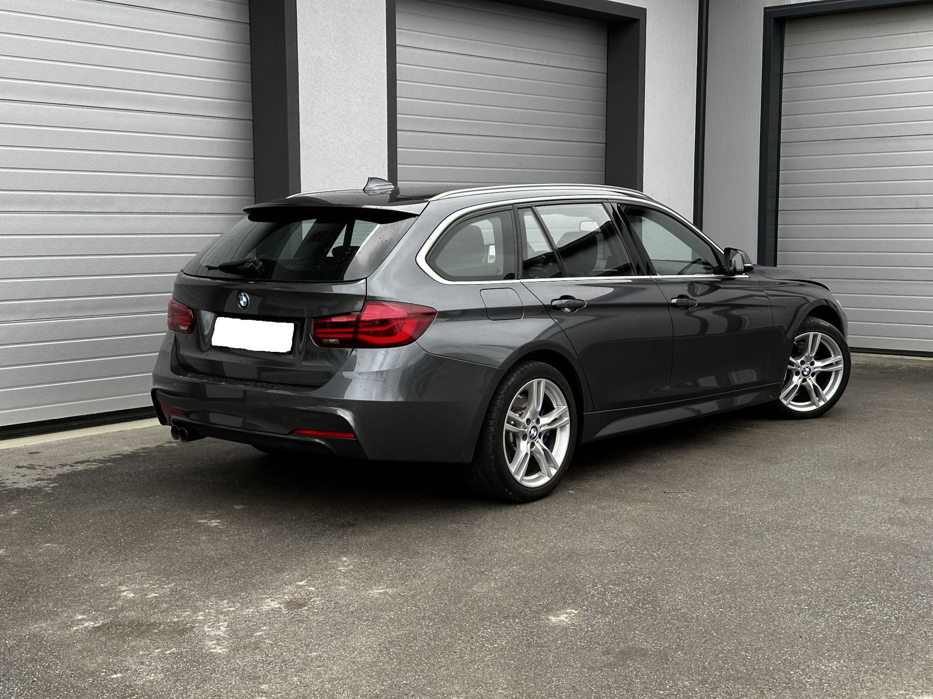 Attelage Bypass Pour BMW Série 1 Et Série 3 (Berline Et Break) - Kit Complet Avec Câblage, Capacité 1200kg