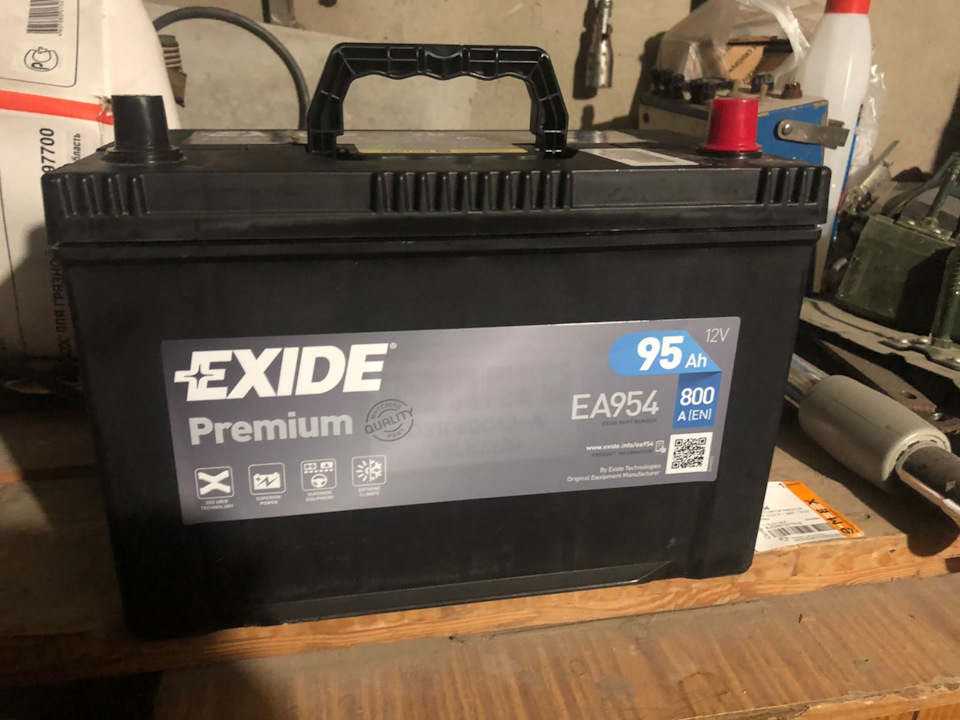 Как заменить батарейку эксид Замена аккумулятора - Exide EA954 95ah 800ar - KIA Sorento (2G), 2,4 л, 2013 год