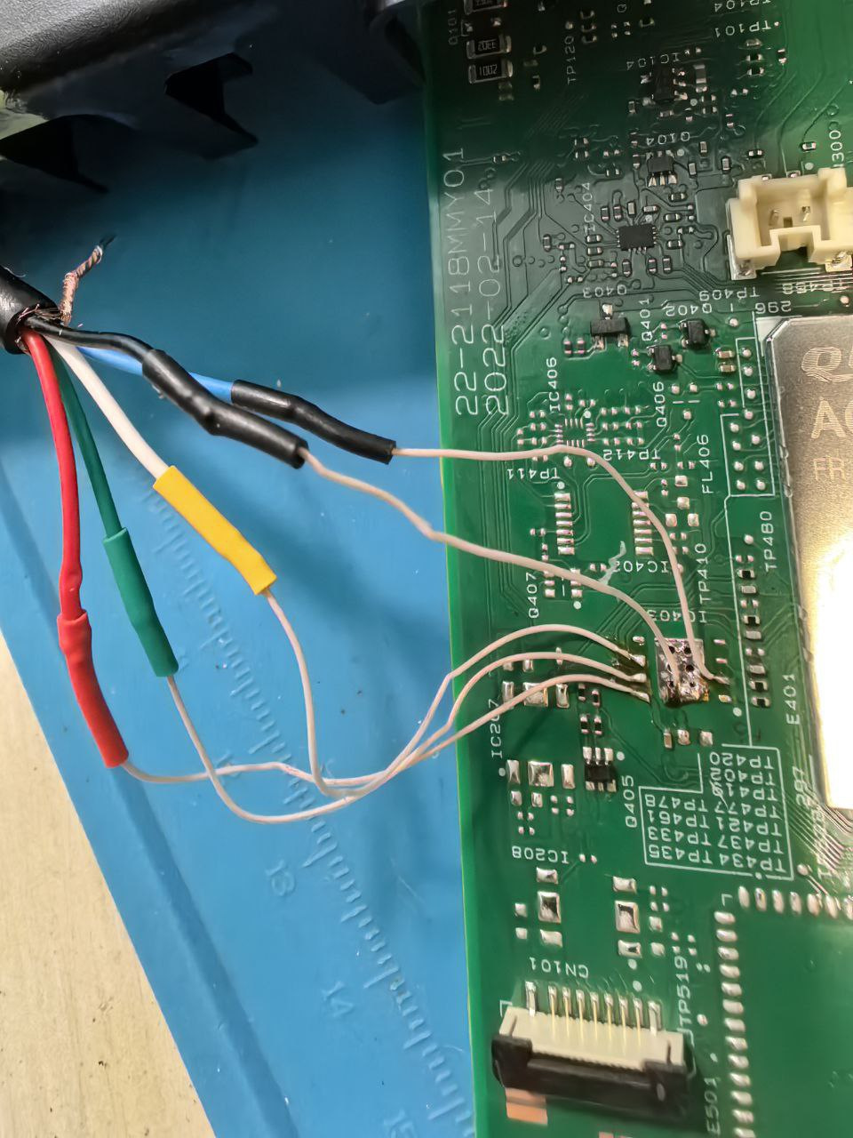 Схема по которой нужно впаивать.(это фото не мое, но у меня впаяно точно так же, я на радостях забыл сделать фото) — Aito M5