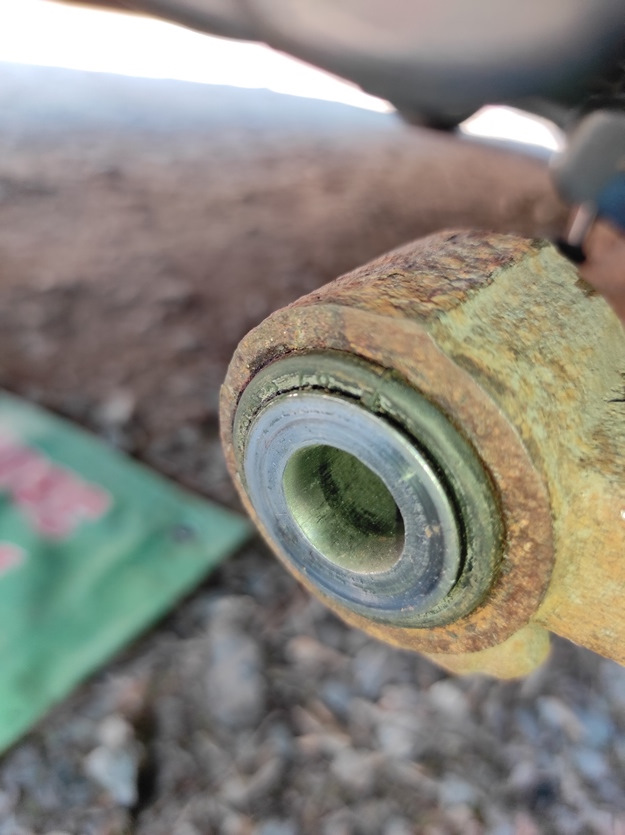 Замена задних сайлентблоков на рено Дастер 4х4. — Renault Duster (1G ...