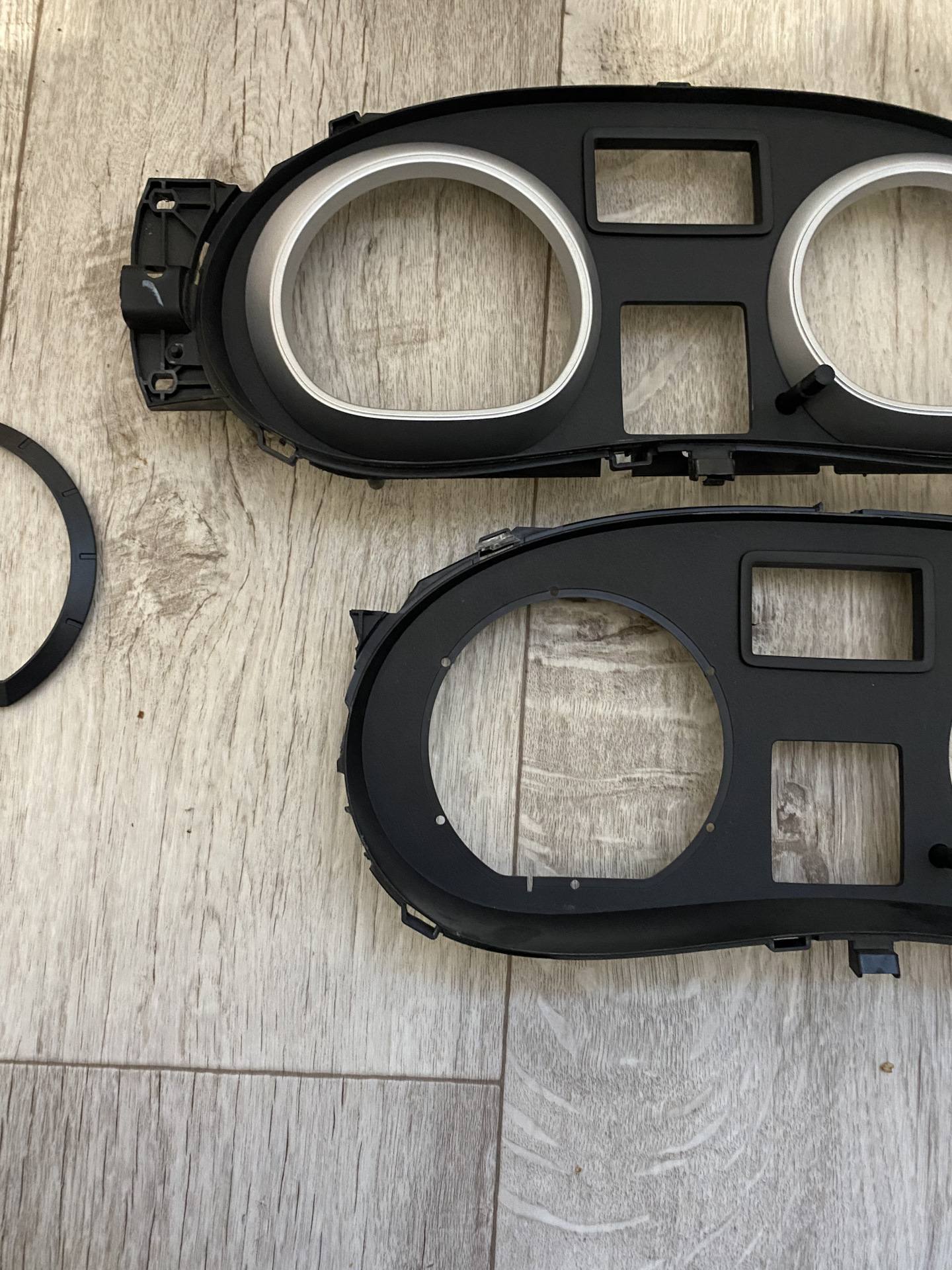 Приборная панель от дастера — Lada Ларгус, 1,6 л, 2013 года | тюнинг ...