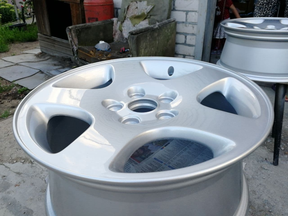 Помогите подобрать колпаки на диски от A8 — Сообщество «VAG Club» на DRIVE2