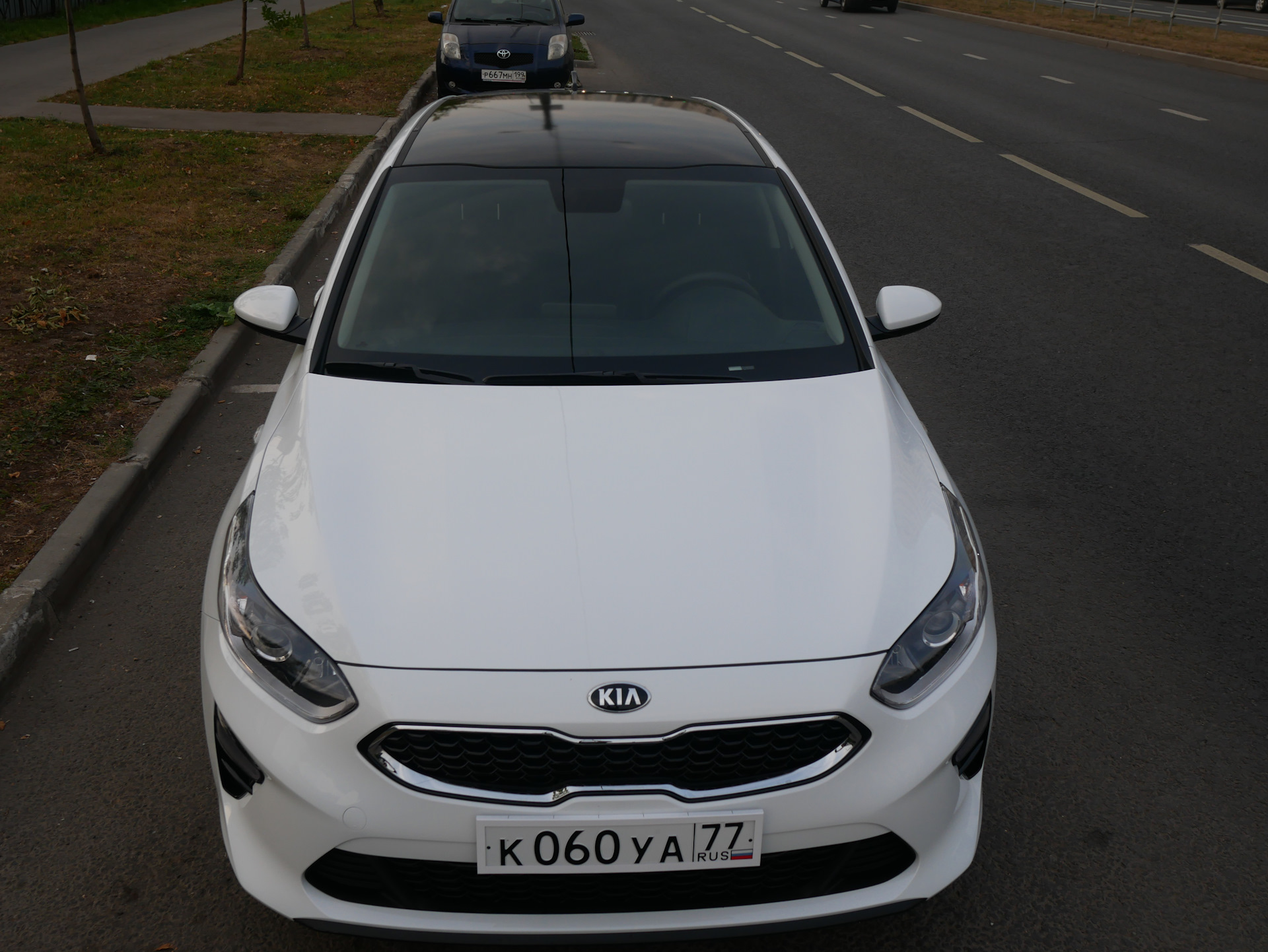 Kia Ceed SW 2020 С панорамной крышей