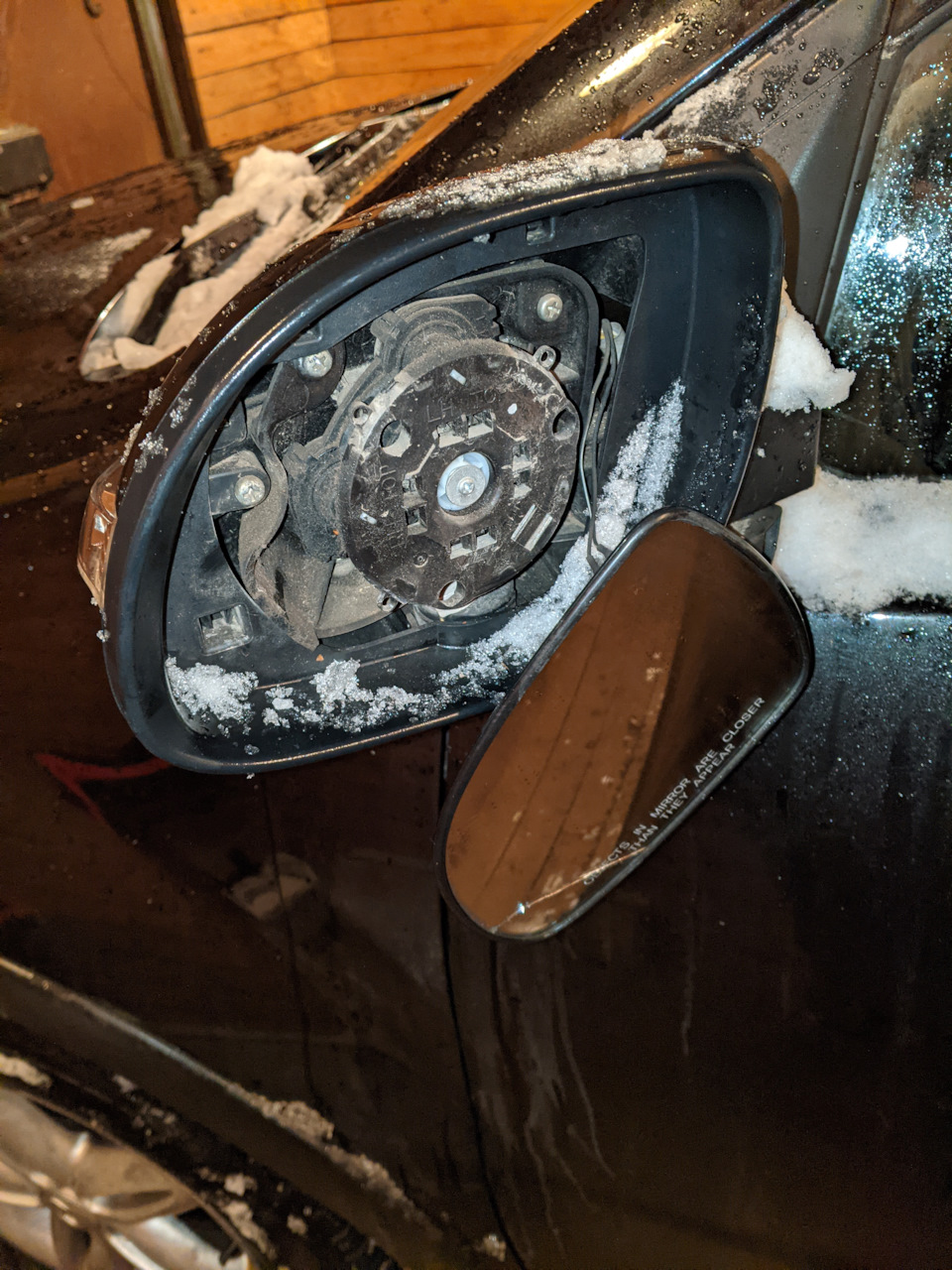 как снять фару саньенг. габаритная лампочка на санг енг. как снять фару саньенг. как снять фару саньенг. Ssangyong actyon снятие бампера.