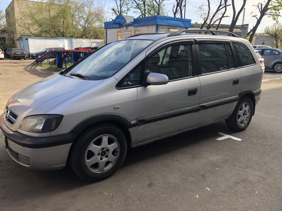 opel zafira 2002