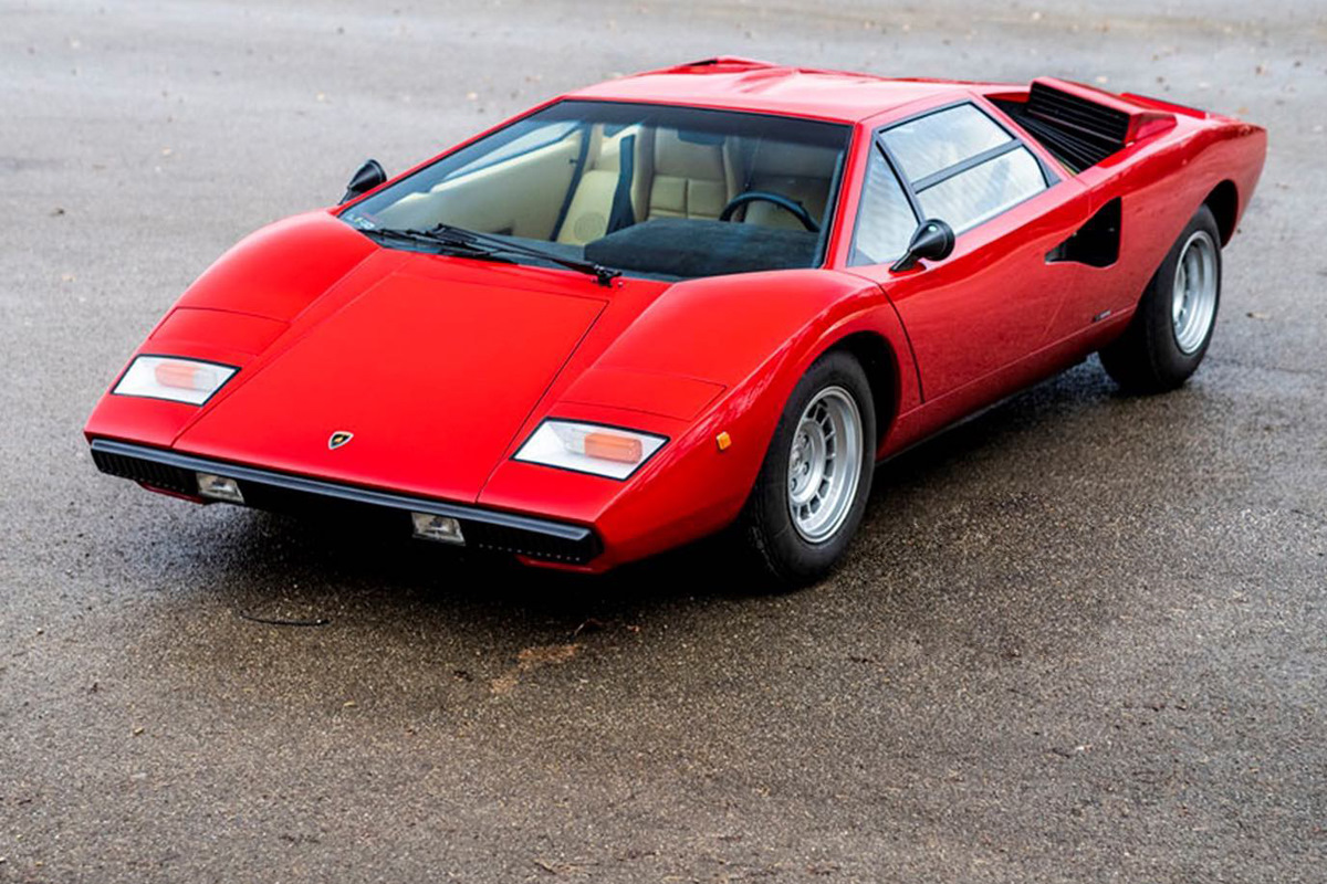 Lamborghini Countach lp400