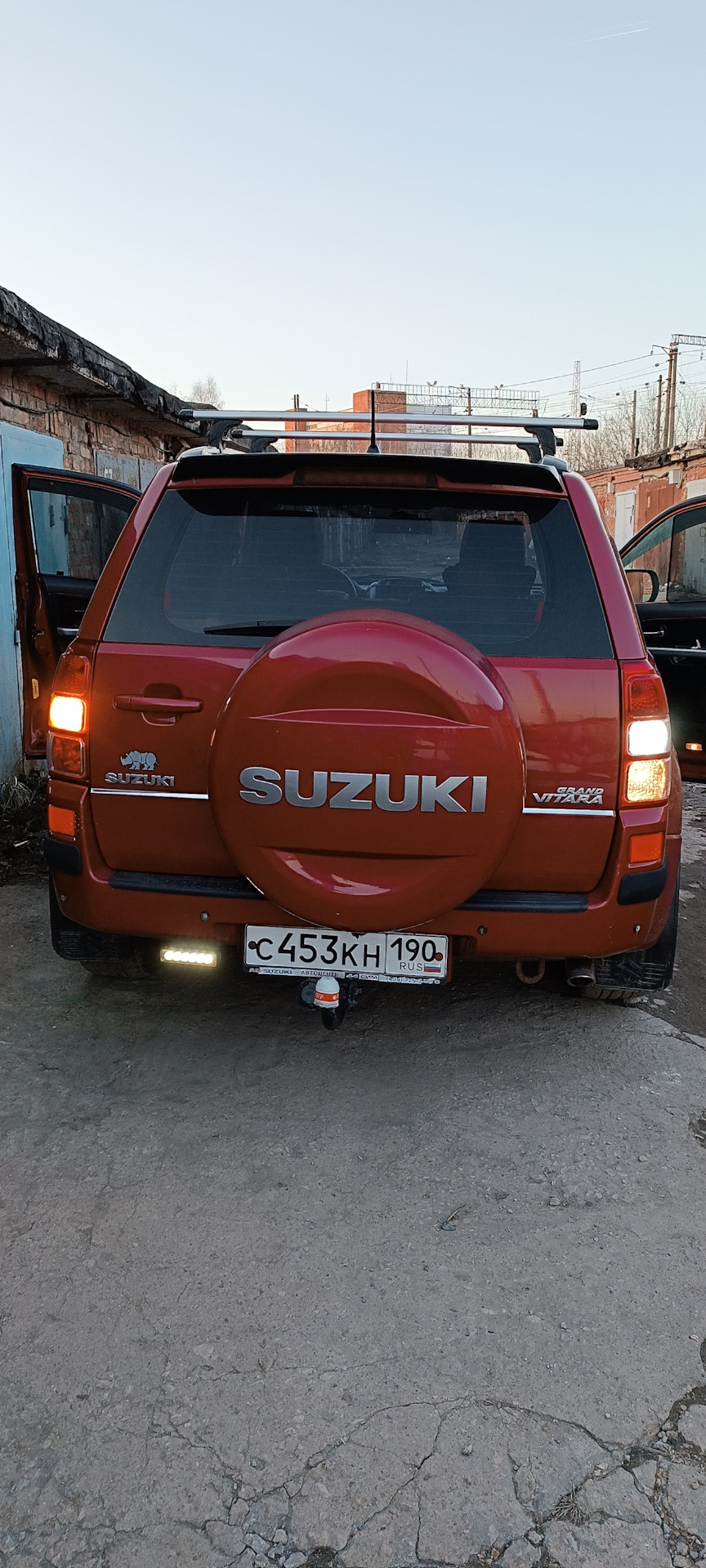 2 в 1 сзади (продолжение) — Suzuki Grand Vitara (2G), 2 л, 2010 года |  своими руками | DRIVE2