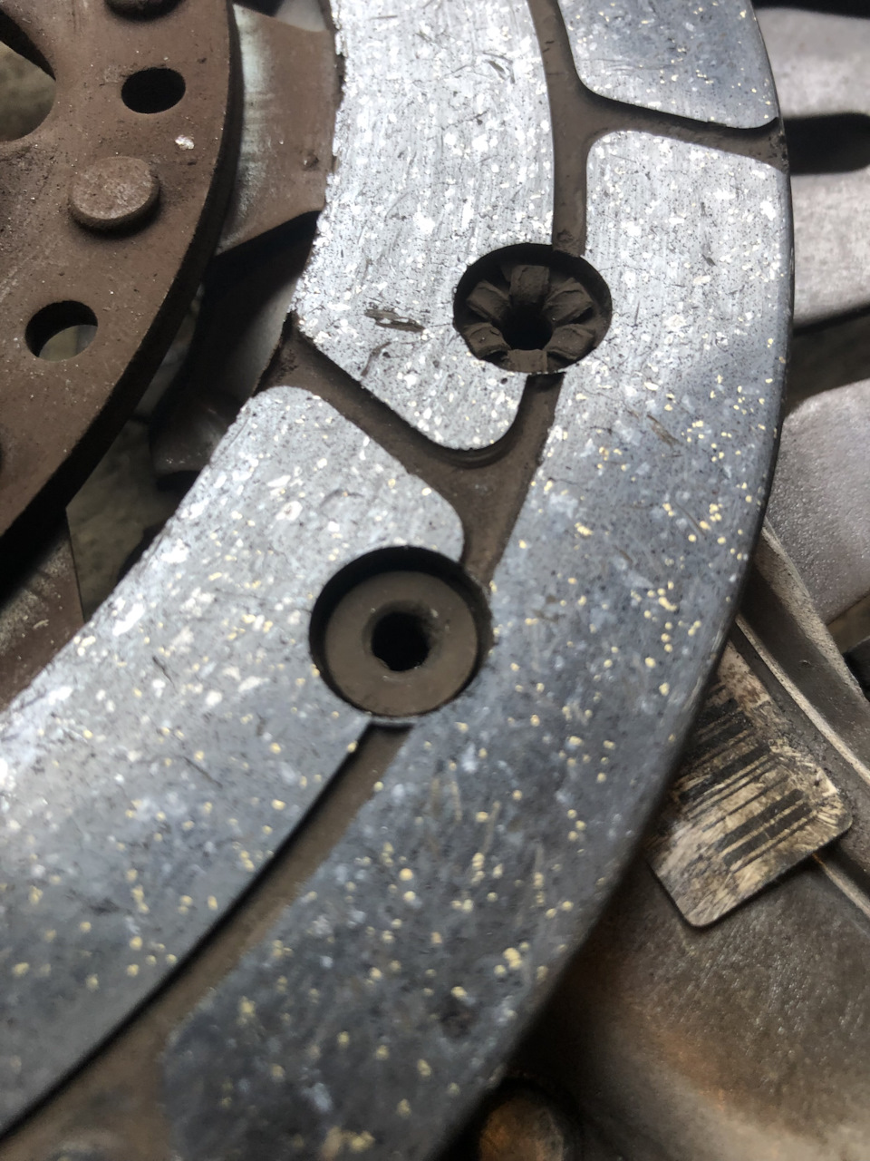 Замена двухмассового маховика на одномассовый. — Opel Corsa D, 1,3 л ...