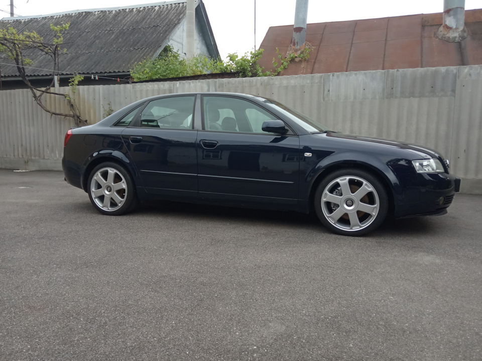 Фото в бортжурнале Audi A4 (B6)