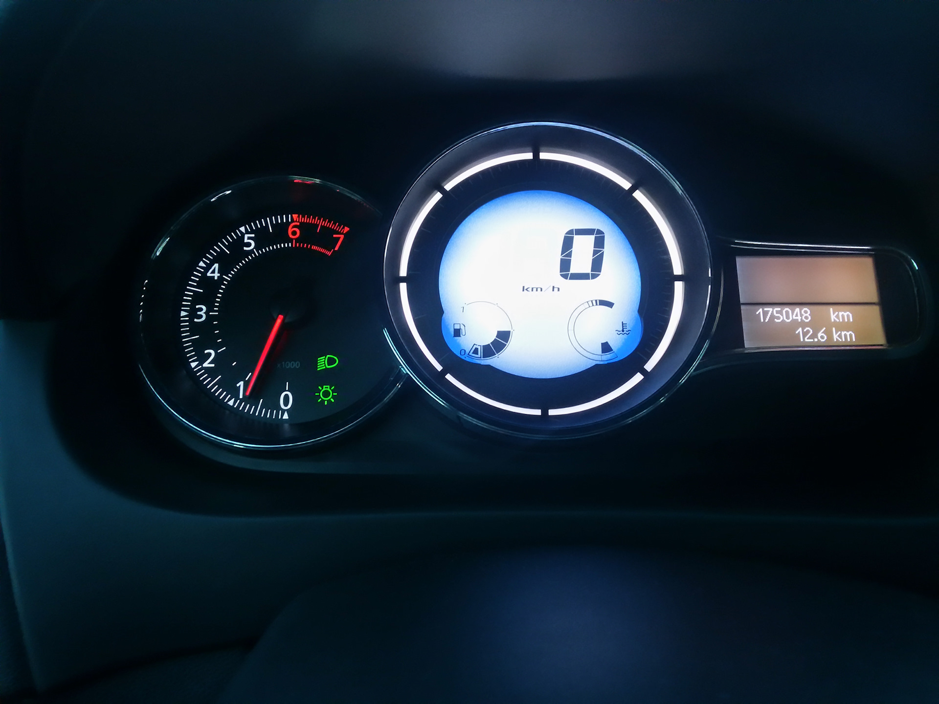 Как снять приборную панель рено флюенс Пост благодарности - Renault Fluence, 1,6 л, 2010 года стайлинг DRIVE2