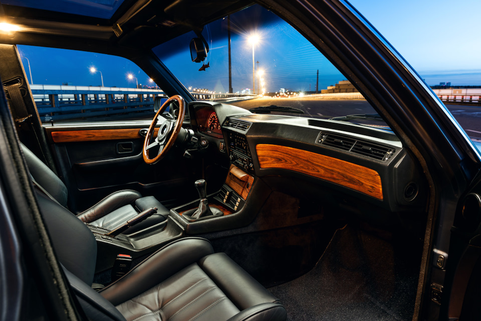 Фото в бортжурнале BMW 7 series (E23)