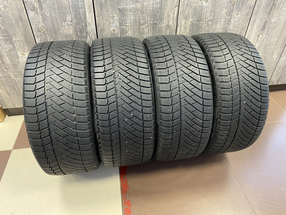 Контик — Volkswagen Passat CC