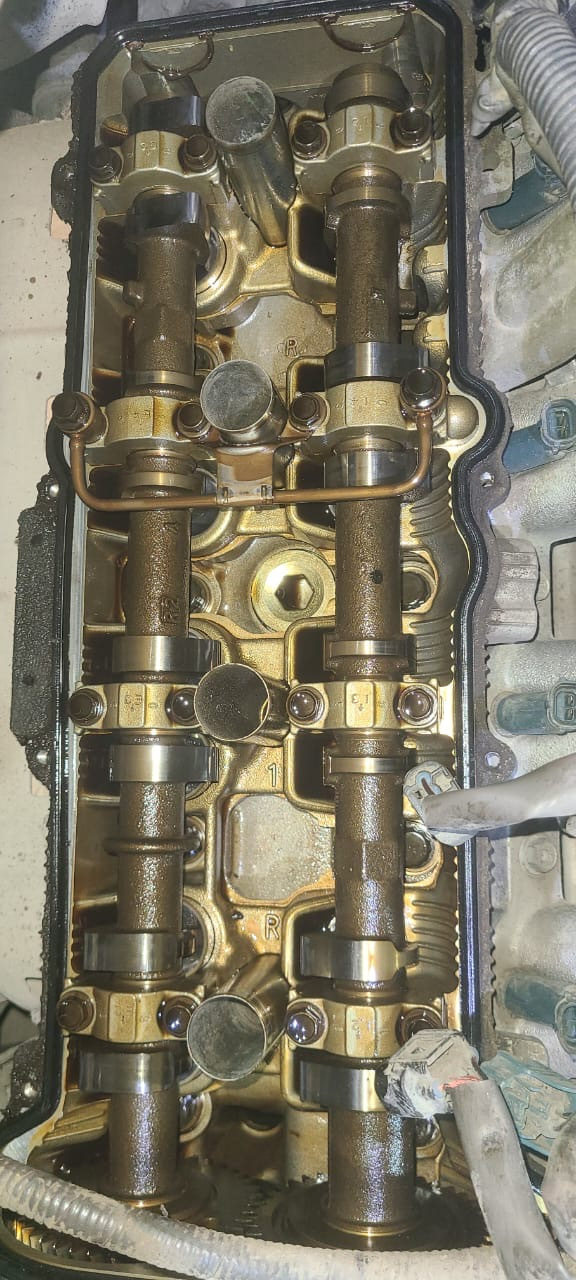 Замена прокладок под крышкой клапанов — Lexus LX (UZJ100), 4,7 л, 2003 ...