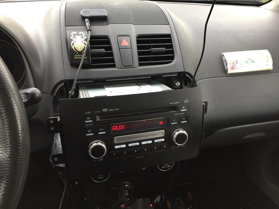 Как снять магнитолу на сузуки сх4 AUX-Bluetooth в штатную магнитолу - Suzuki SX4 (1G), 1,6 л, 2012 года автозвук D