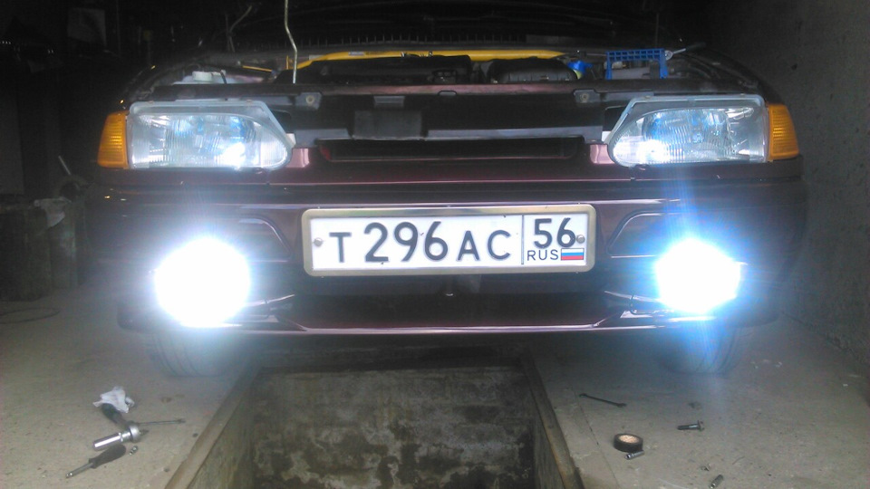 Ксенон в ПТФ — Lada 2114, 1,6 л, 2011 года | аксессуары | DRIVE2