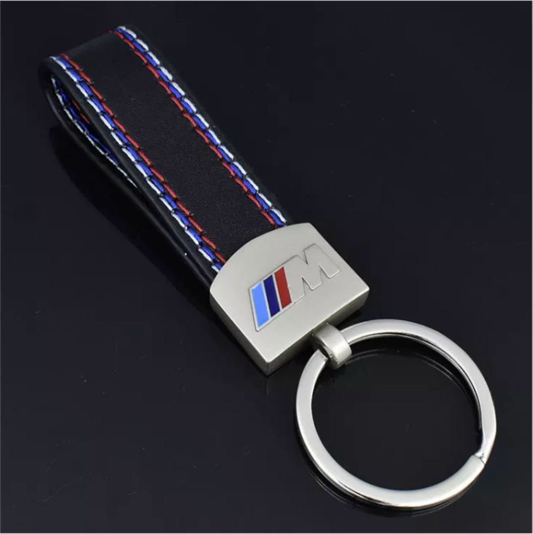 Брелок бмв. Брелок BMW m3. Кожаный брелок BMW Leather Key Ring, Black. Брелок БМВ ремешок. Брелок m8.