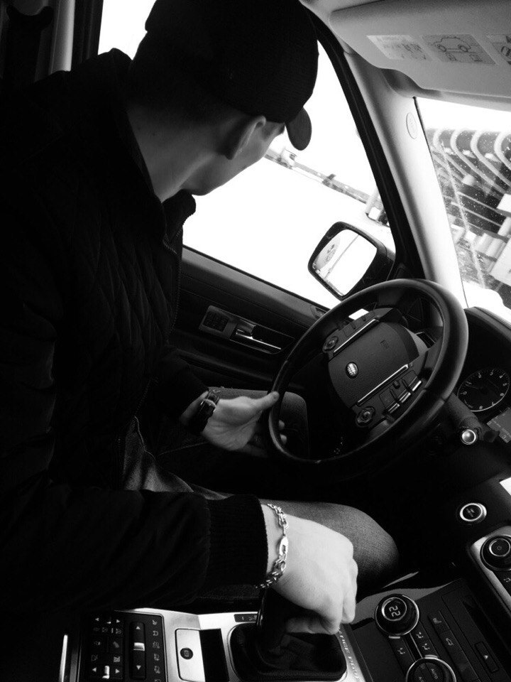 Фото на аву без лица машина Продажа SPORTa - Land Rover Range Rover Sport (1G), 5 л, 2011 года продажа машин