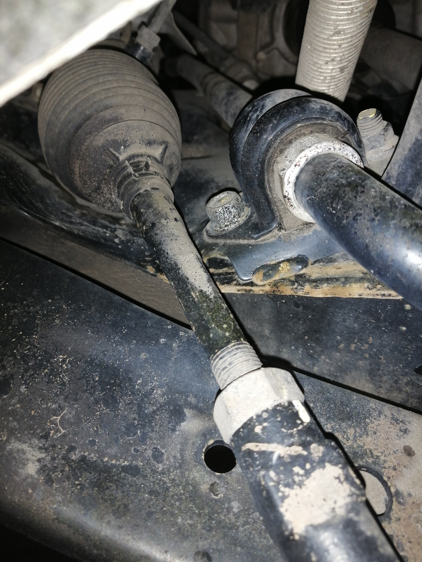 Замена втулок стабилизатора хендай. Замена втулок стабилизатора хендай акцент. 4. Замена втулок стабилизатора хендай. Замена втулок стабилизатора хендай.