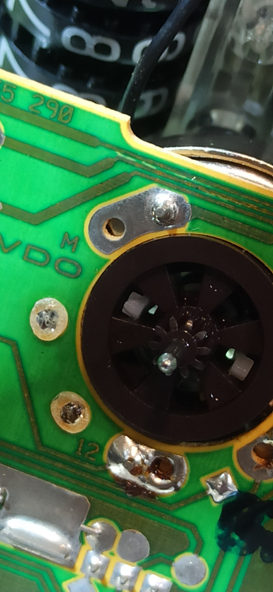 Замок зажигания вышел из чата. Одометр чата — Audi 100 Avant (C4), 2 л ...