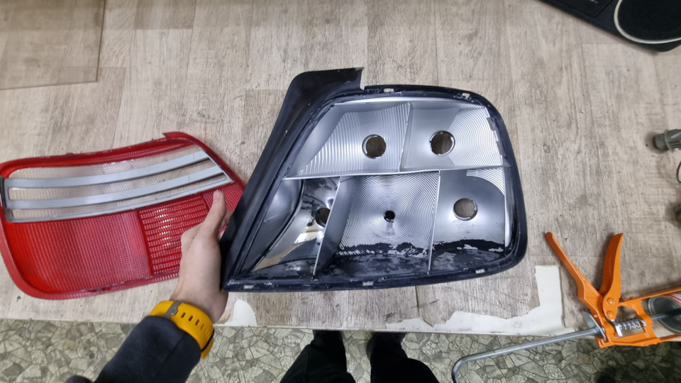 Не выключаются габариты. Решение! А так же аквариум в заднем фонаре ...