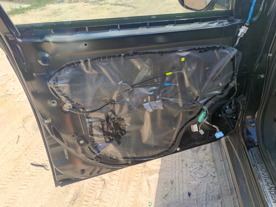 Фото в бортжурнале Mitsubishi Outlander (3G)